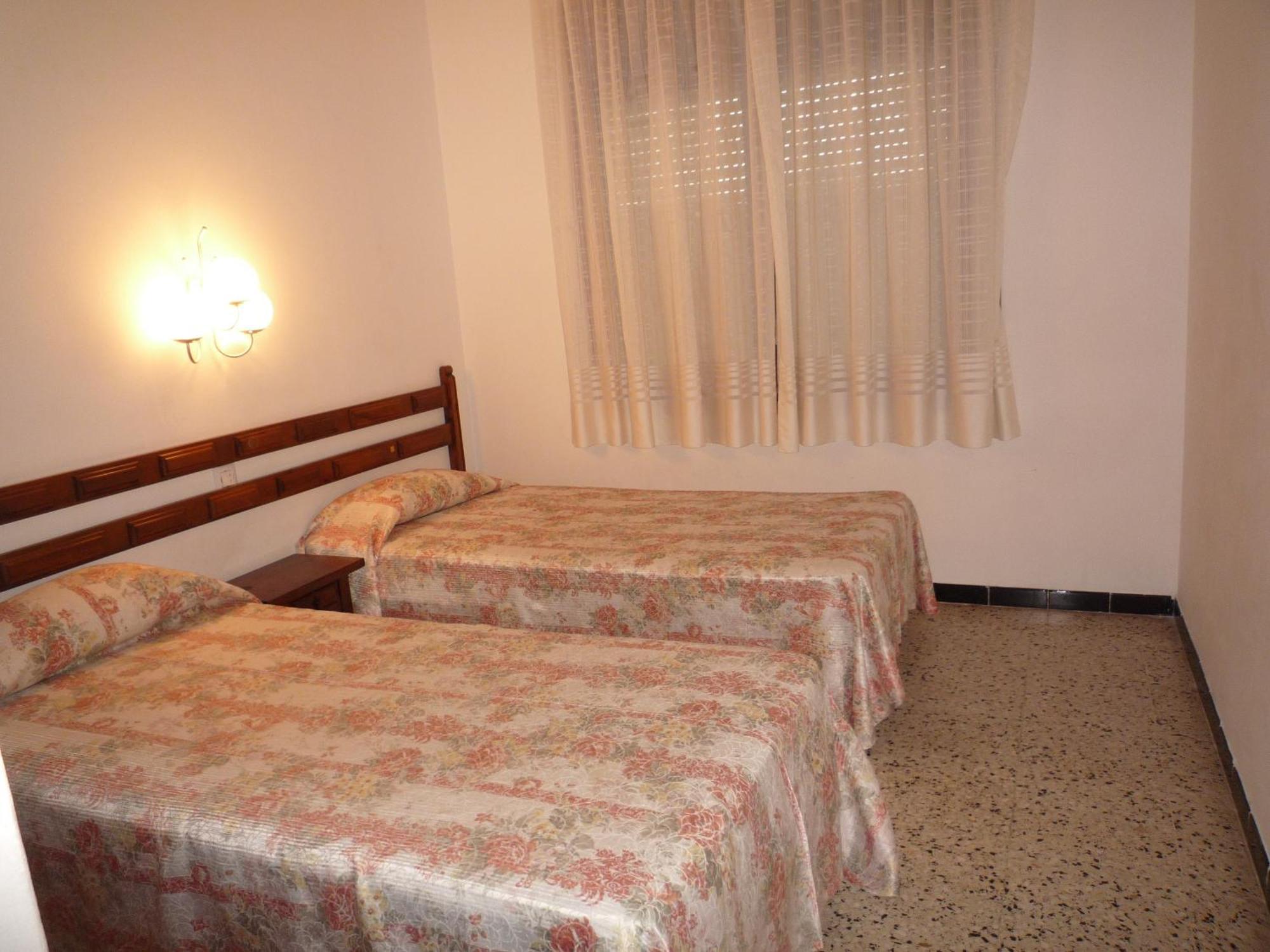 Villa Service - Apartamentos Aransol El Vendrell Pokój zdjęcie
