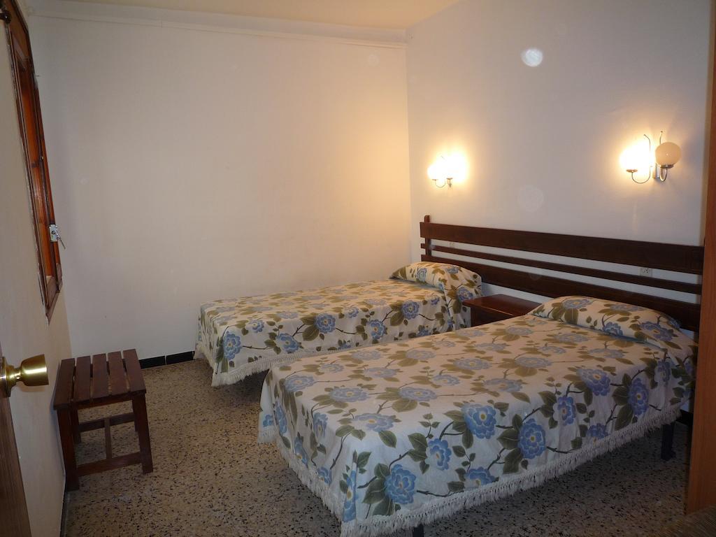 Villa Service - Apartamentos Aransol El Vendrell Zewnętrze zdjęcie