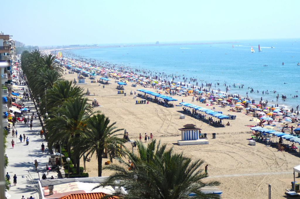 Villa Service - Apartamentos Aransol El Vendrell Zewnętrze zdjęcie